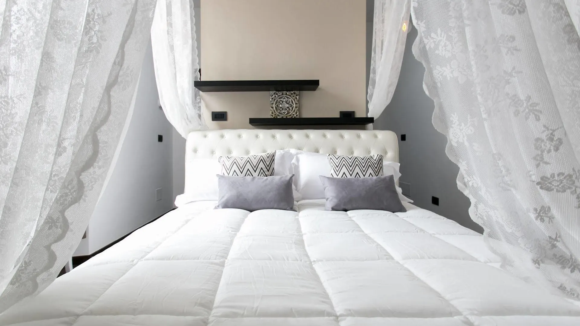 Aparthotel Dei Mercanti Milano İtalya