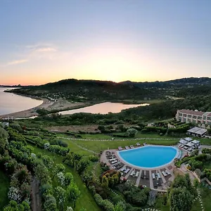 lea-bianca-luxury-resort-baja-sardinia.in-sardinia.net/