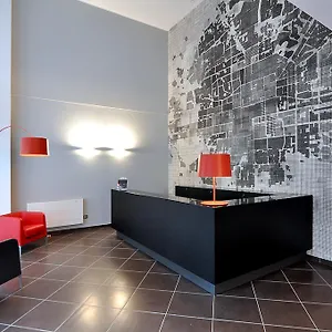 Bb Arcimboldi Apartmanhotel